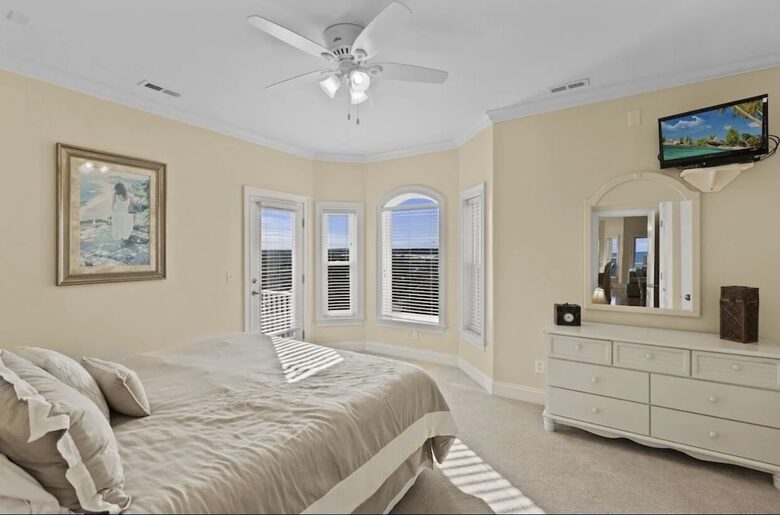 Terrific Topsail Townhome 2 - North Topsail Beach, North Carolina