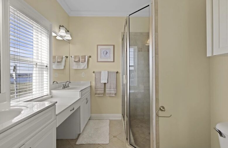 Terrific Topsail Townhome 2 - North Topsail Beach, North Carolina