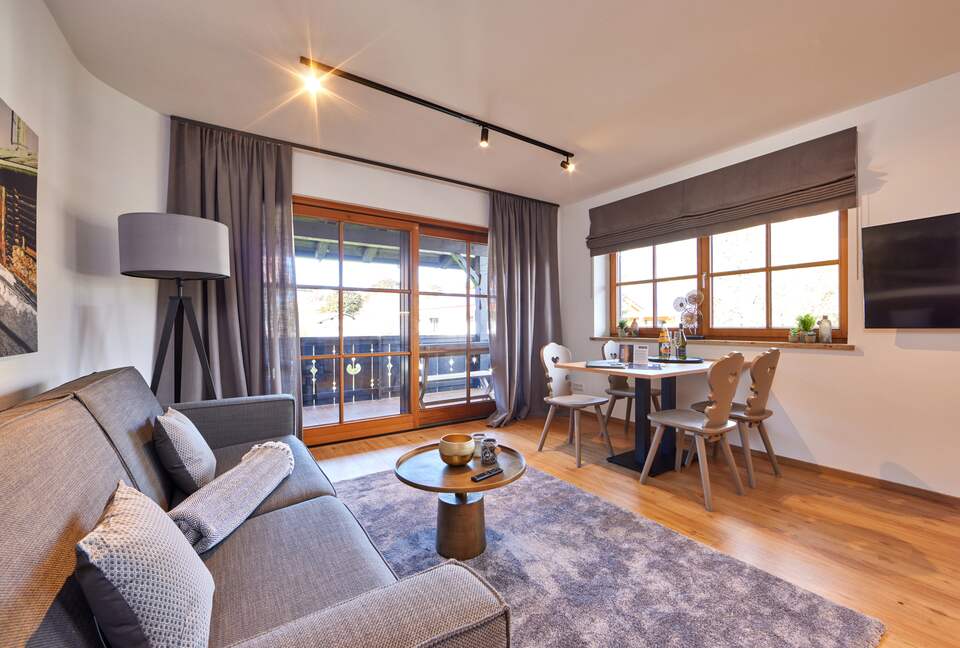 Majestic Mountain Town Retreat “Berghupferl” - Garmisch-Partenkirchen, Germany