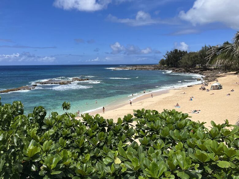 White Sand Beach Front Retreat - Haleiwa, Hawaii