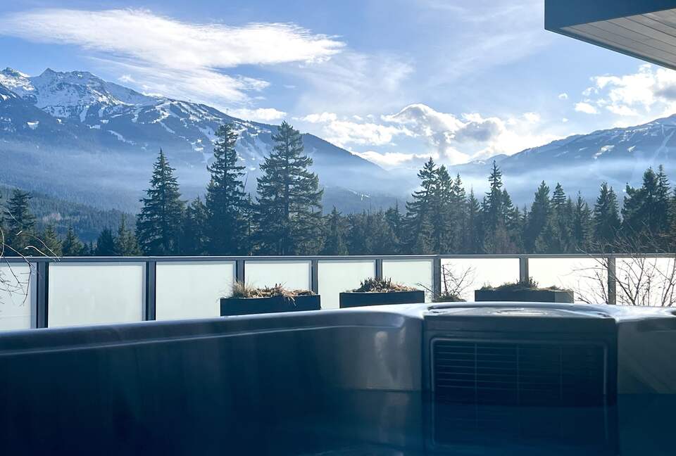 Whistler Home 180° Mountain Views - Whistler, Canada