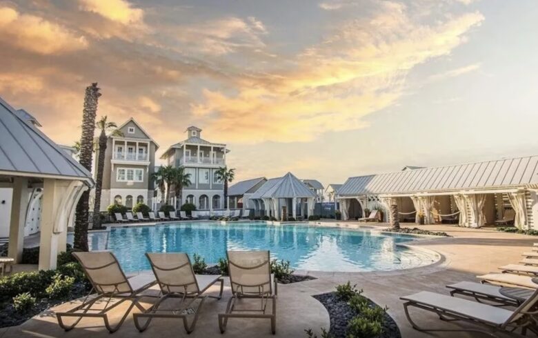 Kokomo J’s Shangri-La by the Sea - Port Aransas, Texas