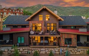 Uptown House - Moving Mountains - Steamboat Springs, Colorado