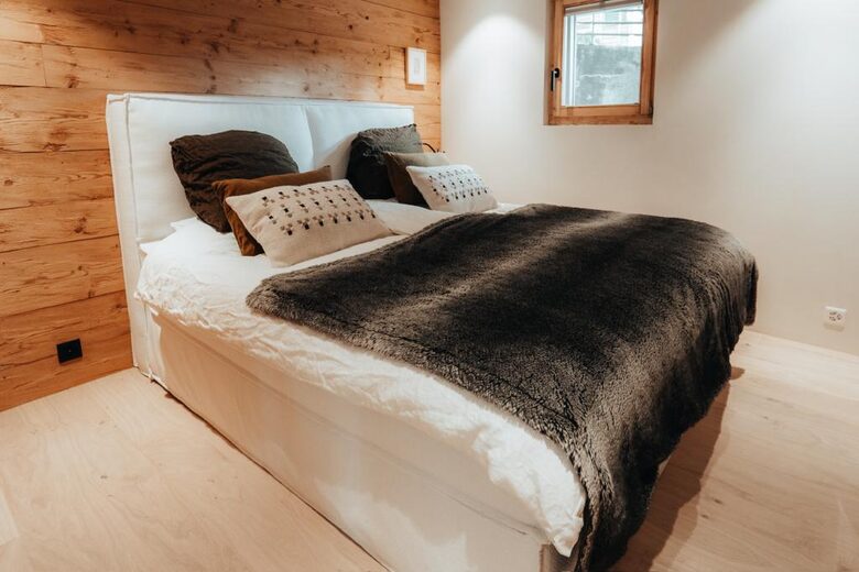 Alpine 2 Bedroom Apartment - Verbier, Switzerland