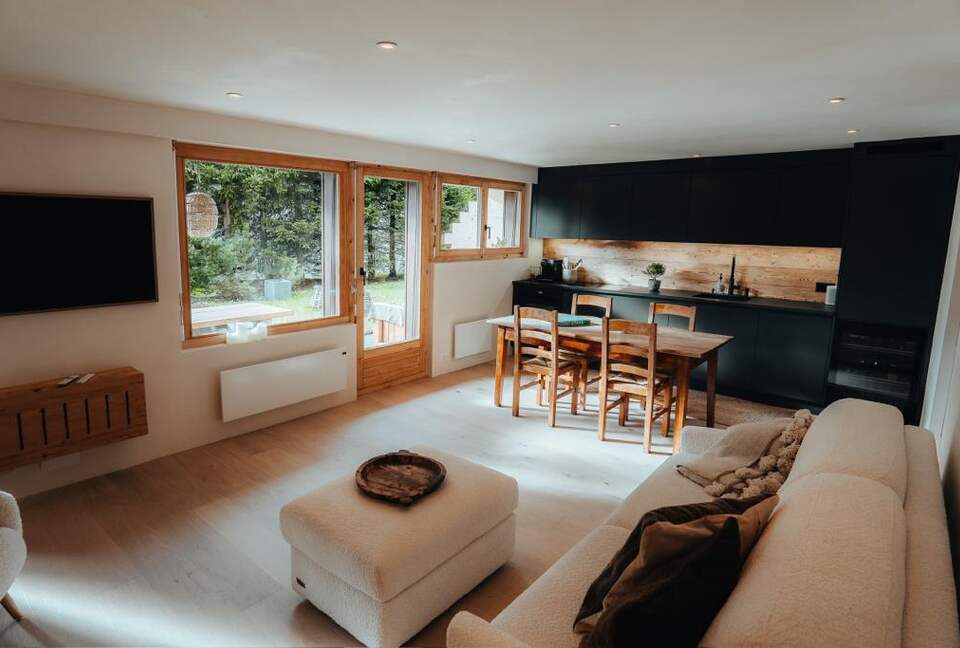 Alpine 2 Bedroom Apartment - Verbier, Switzerland