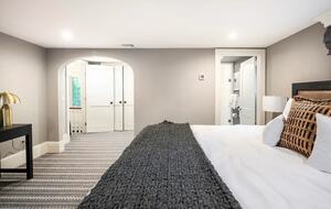 Exquisite Bedford Luxe Retreat - Bedford, New York
