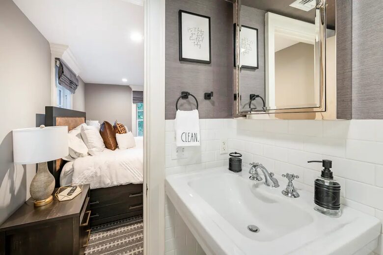 Exquisite Bedford Luxe Retreat - Bedford, New York