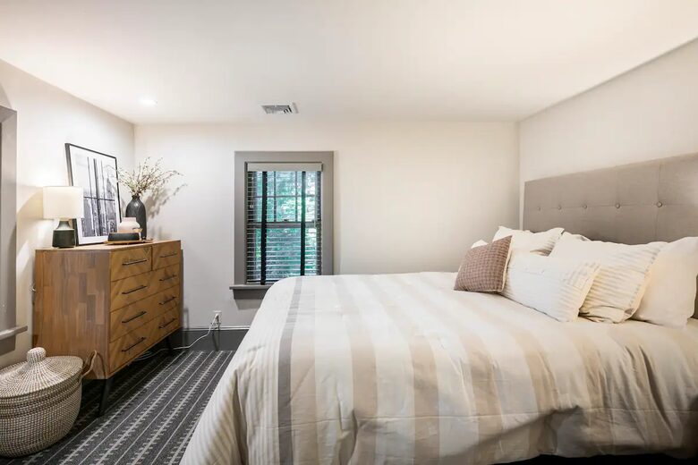 Exquisite Bedford Luxe Retreat - Bedford, New York