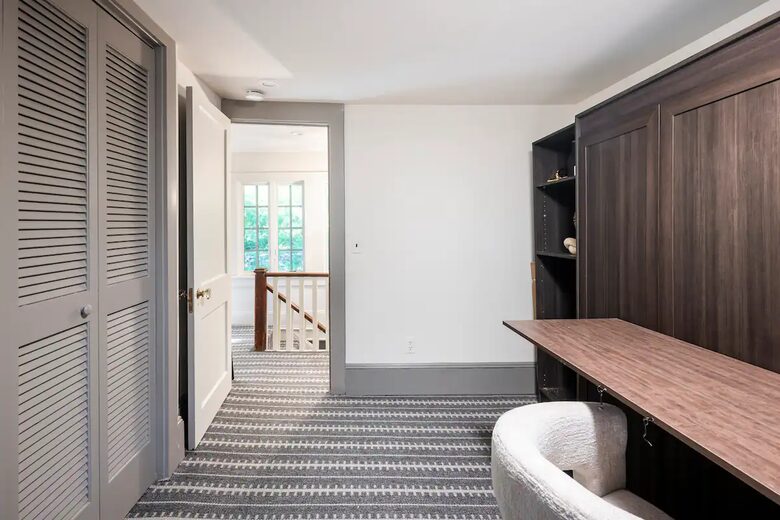 Exquisite Bedford Luxe Retreat - Bedford, New York