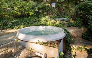 Exquisite Bedford Luxe Retreat - Bedford, New York