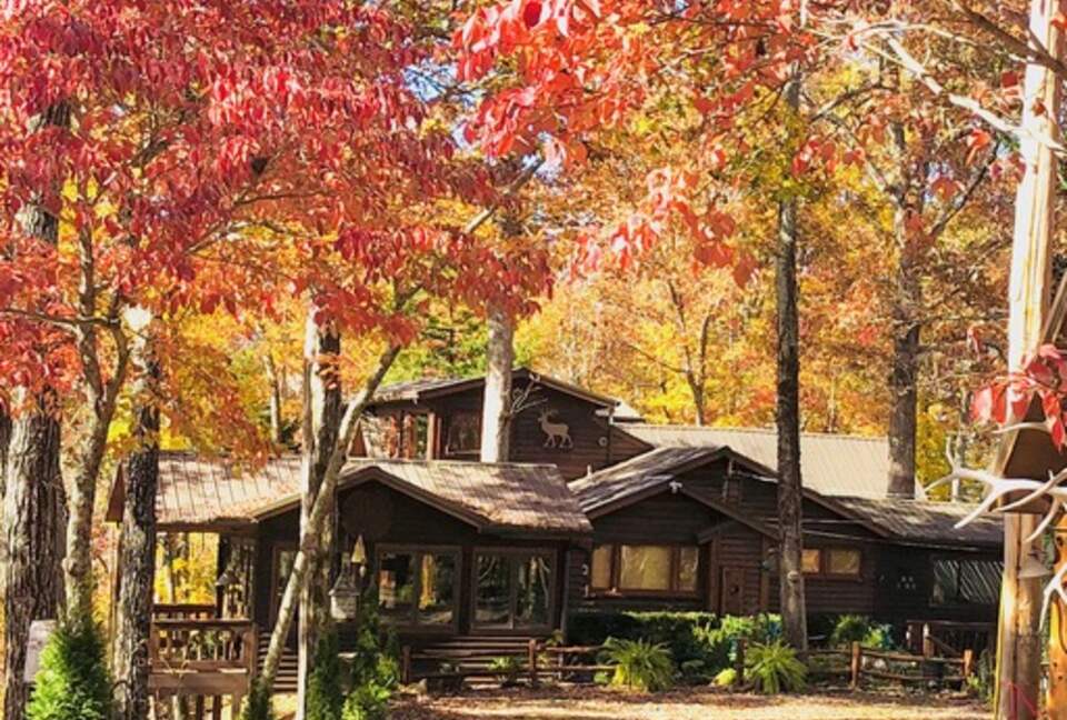 Center Hill Lake Cabin - Sparta, Tennessee