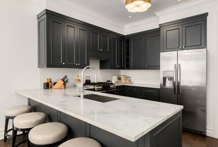 Upper West Side Stunner - 3 Bedrooms - New York City, New York