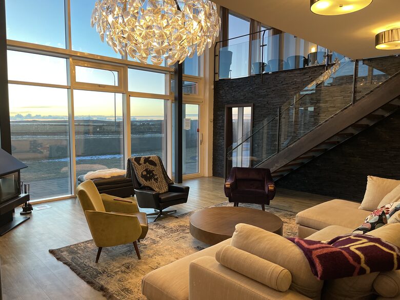 Luxury Icelandic Villa - Mosfellsbaer, Iceland