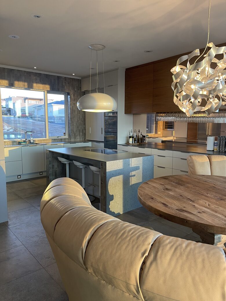 Luxury Icelandic Villa - Mosfellsbaer, Iceland