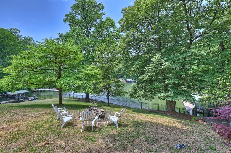 Hummingbird Home - Statesville, North Carolina