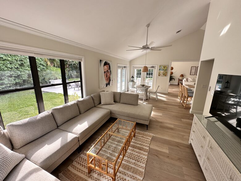 Upscale Jupiter Home - Jupiter, Florida