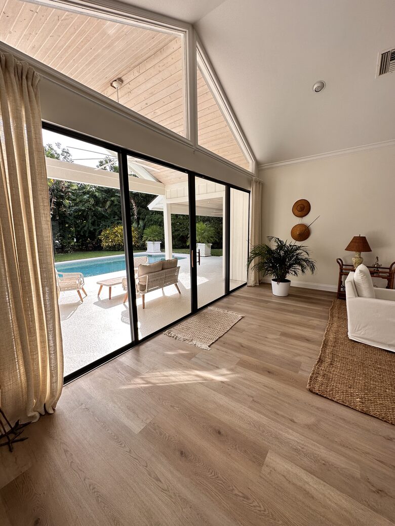Upscale Jupiter Home - Jupiter, Florida