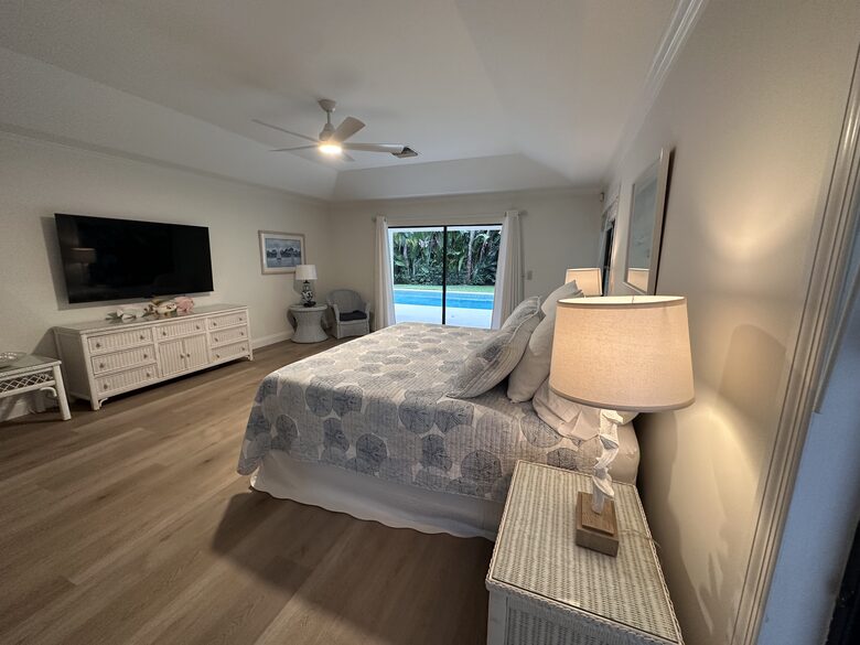 Upscale Jupiter Home - Jupiter, Florida
