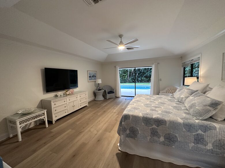 Upscale Jupiter Home - Jupiter, Florida