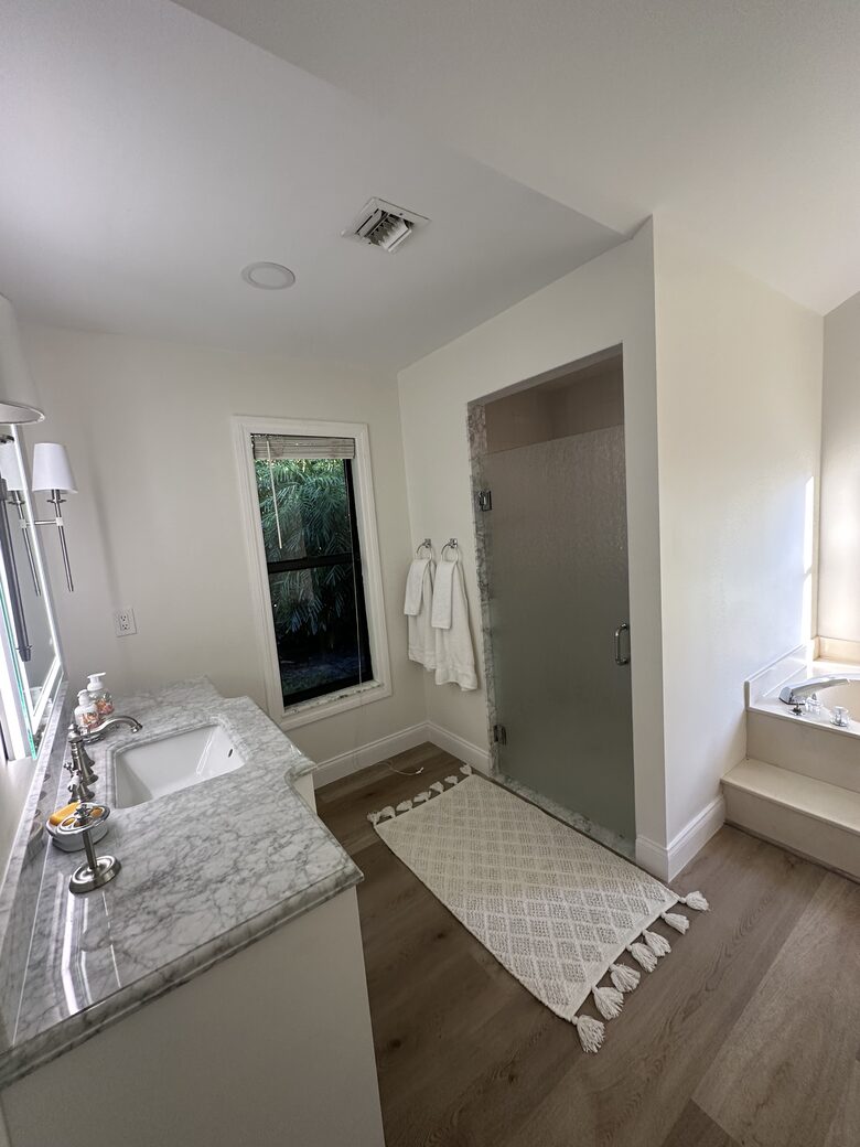 Upscale Jupiter Home - Jupiter, Florida