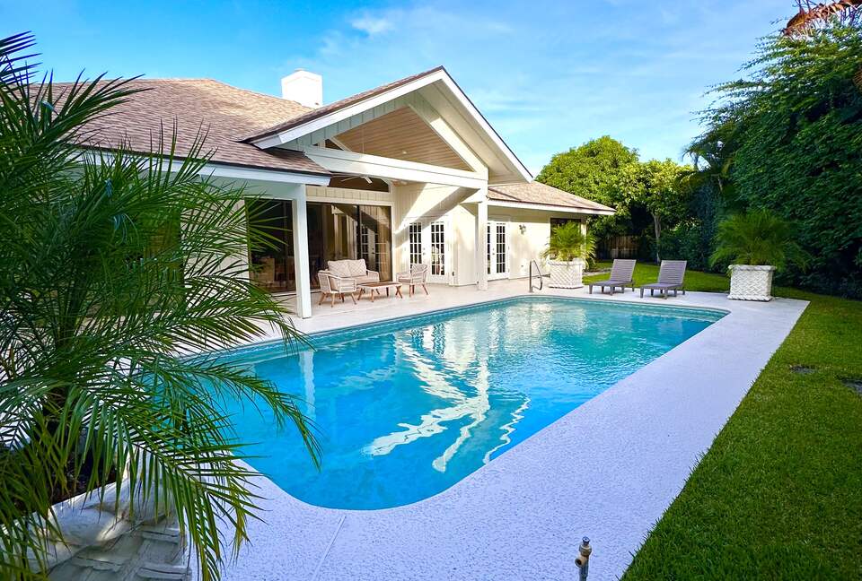 Upscale Jupiter Home - Jupiter, Florida