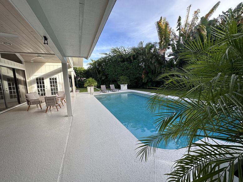 Upscale Jupiter Home - Jupiter, Florida