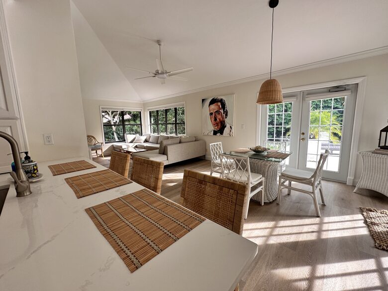 Upscale Jupiter Home - Jupiter, Florida