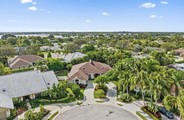 Upscale Jupiter Home - Jupiter, Florida