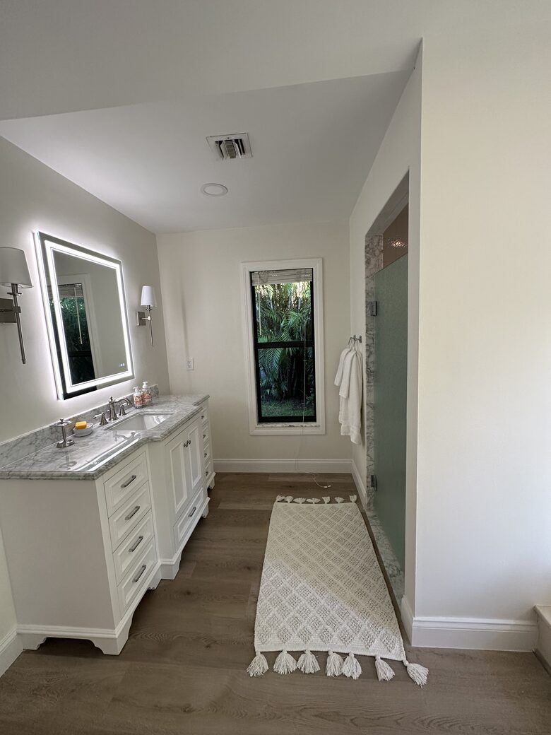 Upscale Jupiter Home - Jupiter, Florida