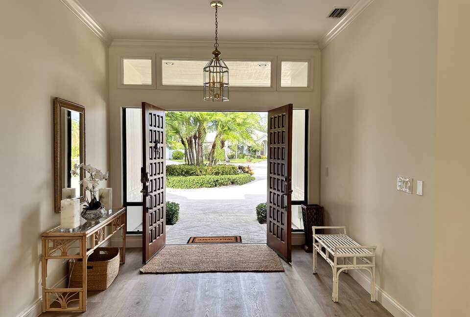 Upscale Jupiter Home - Jupiter, Florida