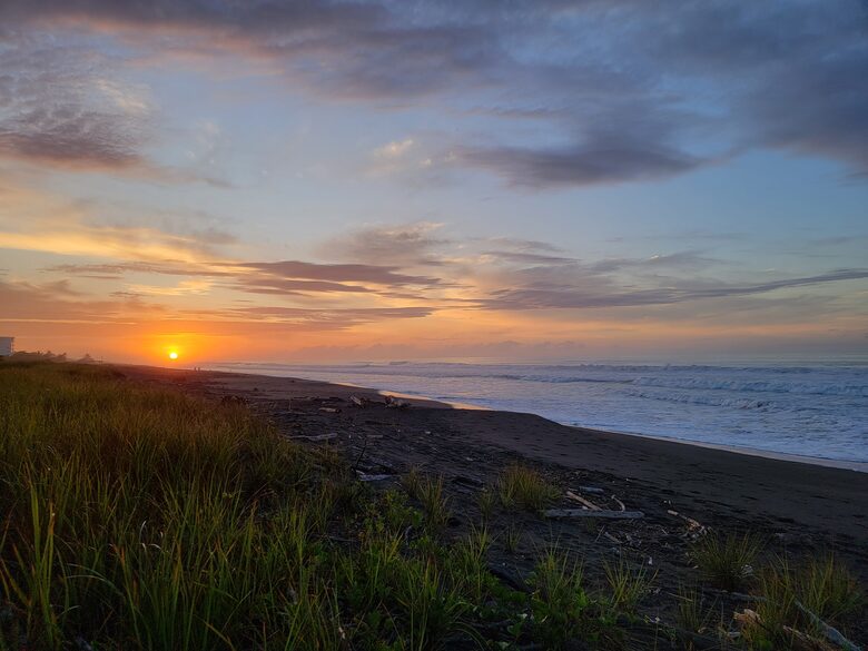 sunrise or sun set? they both can be equally beautiful