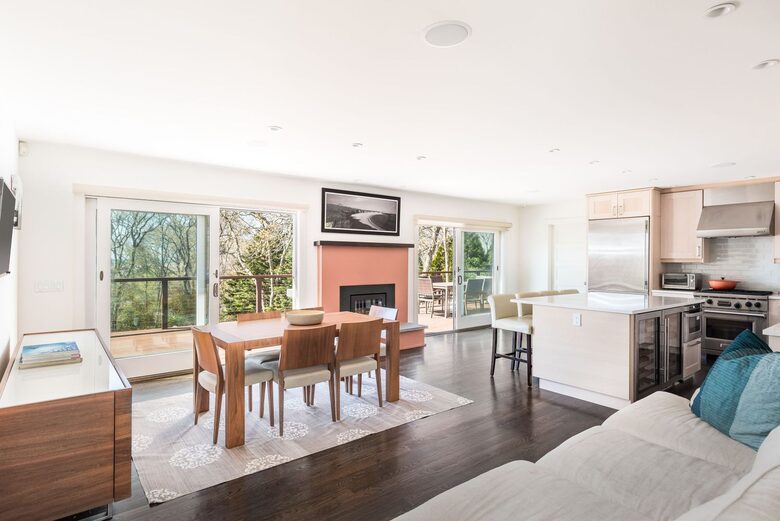 Hamptons - Montauk Luxury Modern Oasis, Walking Distance to Private Beach - Montauk, New York