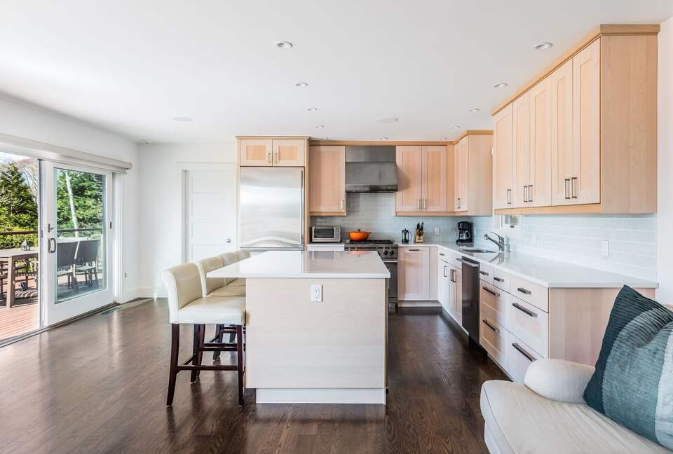 Hamptons - Montauk Luxury Modern Oasis, Walking Distance to Private Beach - Montauk, New York
