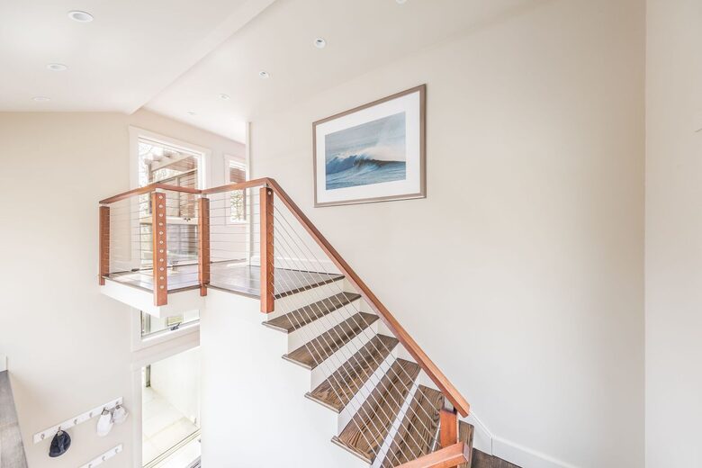 Hamptons - Montauk Luxury Modern Oasis, Walking Distance to Private Beach - Montauk, New York