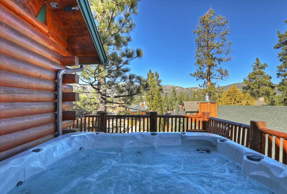 Sky Pine Retreat - Big Bear Lake, California