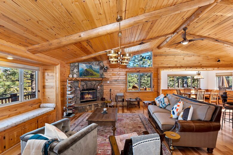 Sky Pine Retreat - Big Bear Lake, California