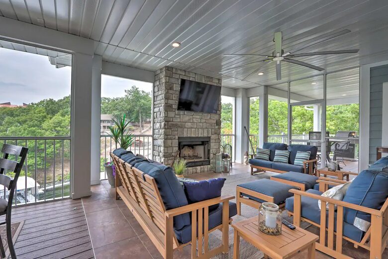 Luxe Osage Beach Lake House w/ Dock & Fire Pit - Osage Beach, Missouri