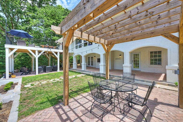 Hummingbird Home - Statesville, North Carolina