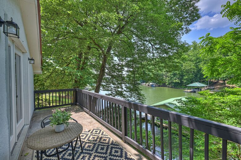 Hummingbird Home - Statesville, North Carolina
