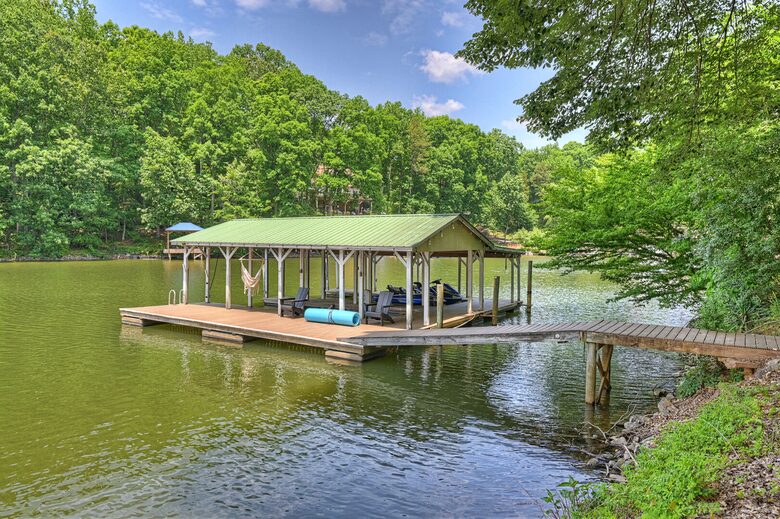 Hummingbird Home - Statesville, North Carolina