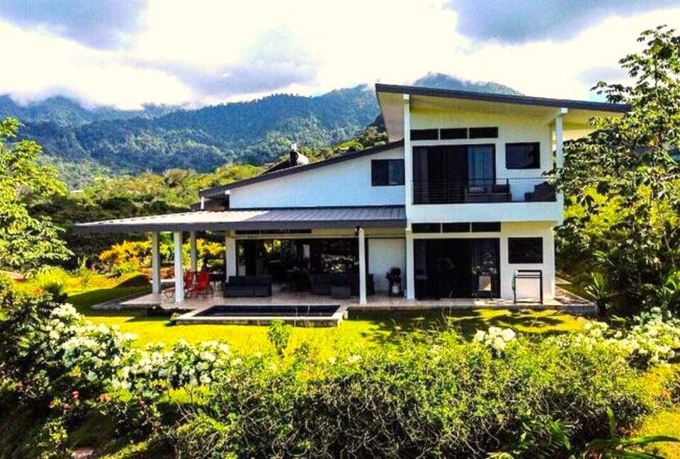 Casa Cascada Panoramic Views and Expansive kitchen - Ojochal, Costa Rica