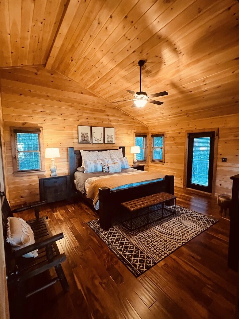 Tupelo Honey - Blue Ridge, Georgia