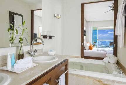 Vidanta Nuevo Vallarta - DeLuxxe at The Grand Mayan 2 Bdrm. Suite - Nuevo Vallarta, Mexico