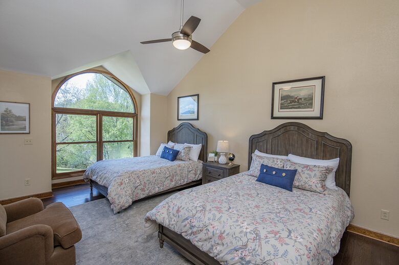 Crestview Estate | 5 acre luxury estate in Smoky Mountains - Pigeon Forge, Tennessee