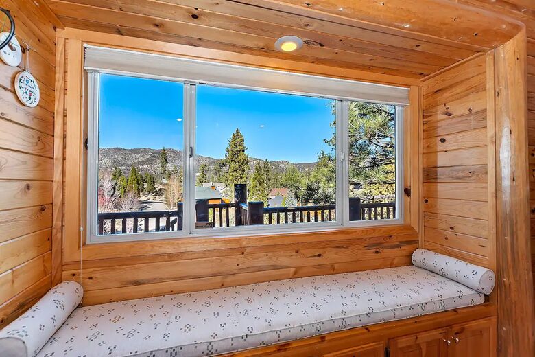 Sky Pine Retreat - Big Bear Lake, California