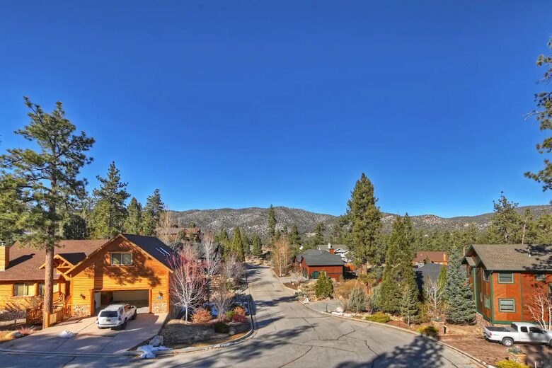 Sky Pine Retreat - Big Bear Lake, California