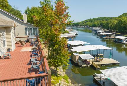 Ozark Lakefront Getaway - Osage Beach, Missouri