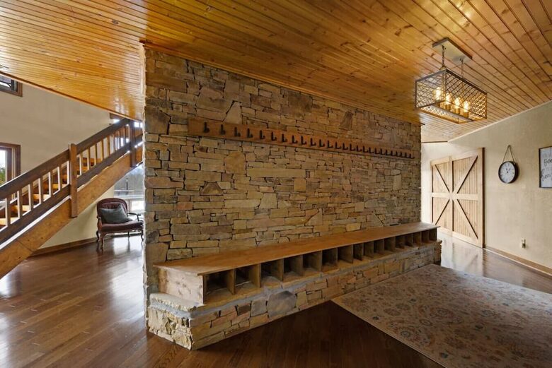 Crestview Estate | 5 acre luxury estate in Smoky Mountains - Pigeon Forge, Tennessee