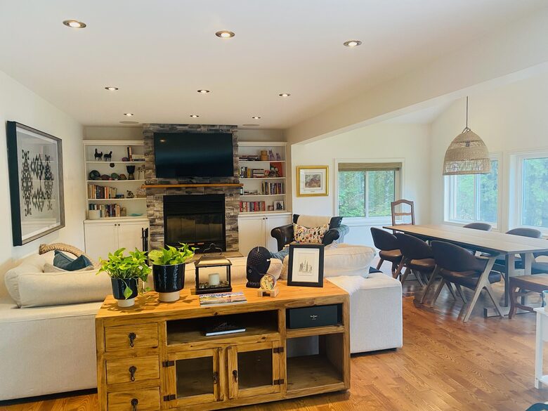 Wakefield Retreat - Alcove, Canada