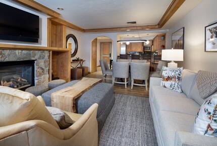 Three Bedroom Slopeside Gravity Haus Vail - Vail, Colorado